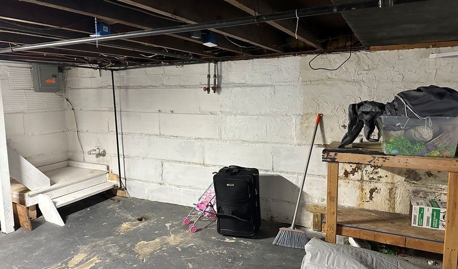 426 Diamond, Ashland, OH 44805 - 3 Beds, 2 Bath