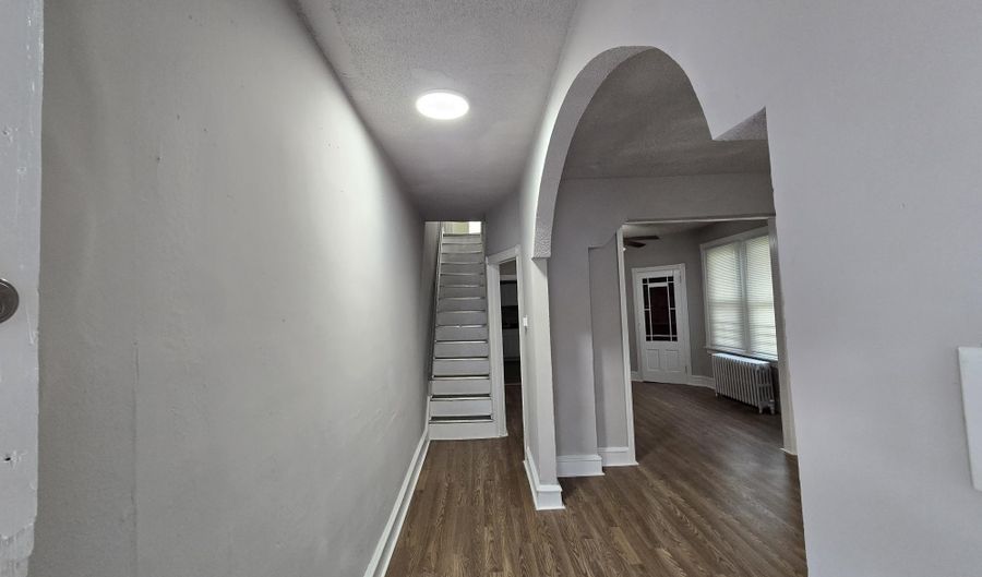 968 E WOODLAWN Ave, Philadelphia, PA 19138 - 3 Beds, 2 Bath