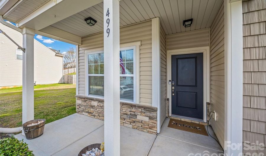 499 Dutch White Dr, Clover, SC 29710 - 4 Beds, 3 Bath