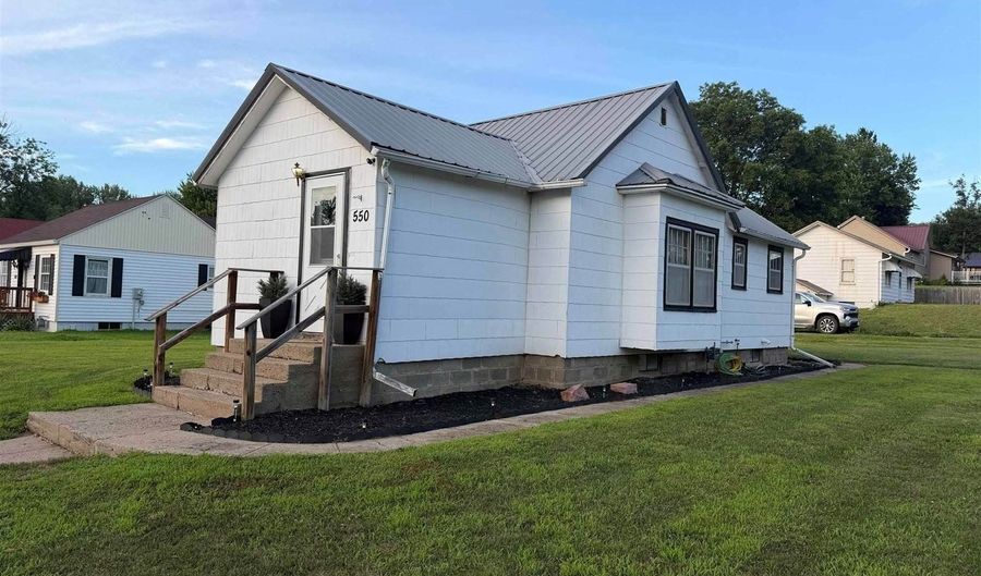 550 S 6th St, Akron, IA 51001 - 1 Beds, 1 Bath