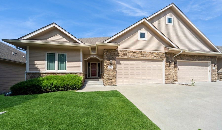 1908 NW Scott Ln, Ankeny, IA 50023 - 3 Beds, 3 Bath