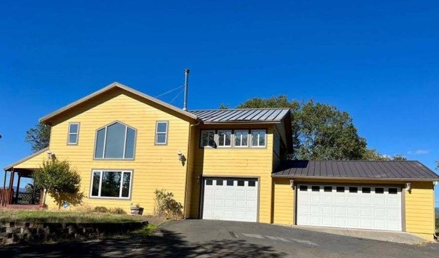 6460 Tolo Rd, Central Point, OR 97502 - 4 Beds, 2 Bath
