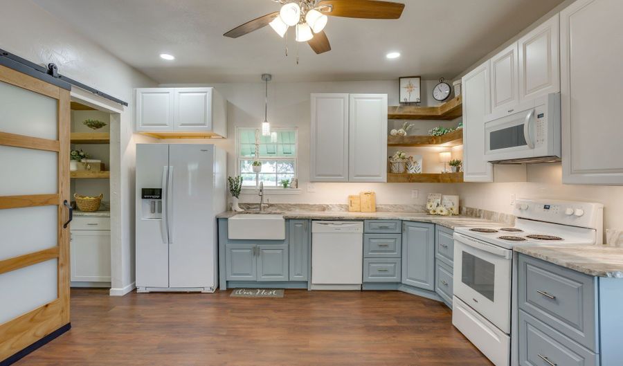 5641 County Road 313a, Alvarado, TX 76009 - 3 Beds, 1 Bath