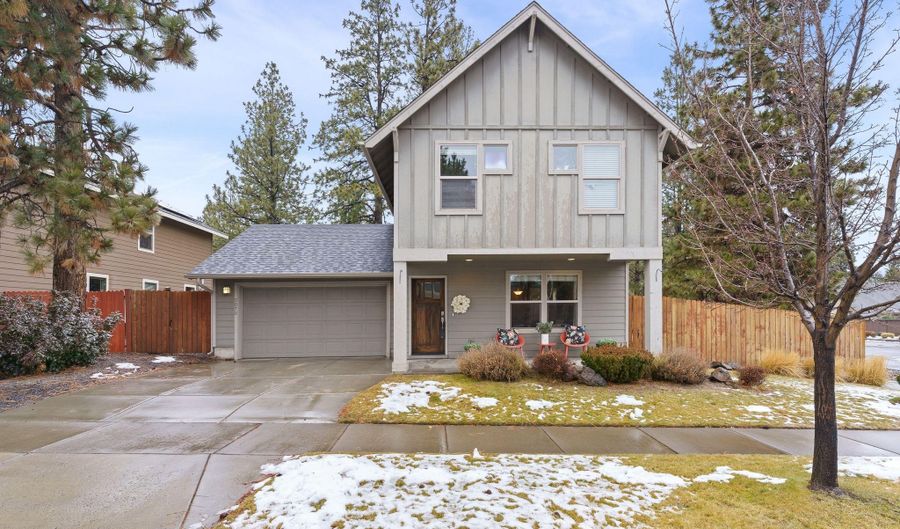 20070 Shady Pine Pl, Bend, OR 97702 - 3 Beds, 3 Bath