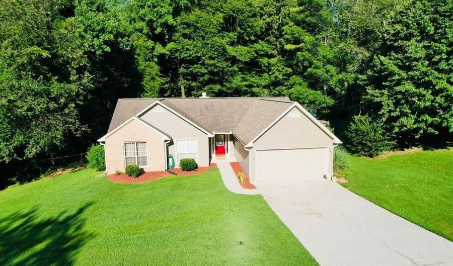 1450 Millhaven Dr, Auburn, GA 30011 - 3 Beds, 2 Bath