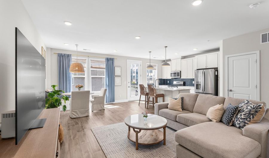 20801 LAMLASH Ter, Ashburn, VA 20147 - 3 Beds, 3 Bath