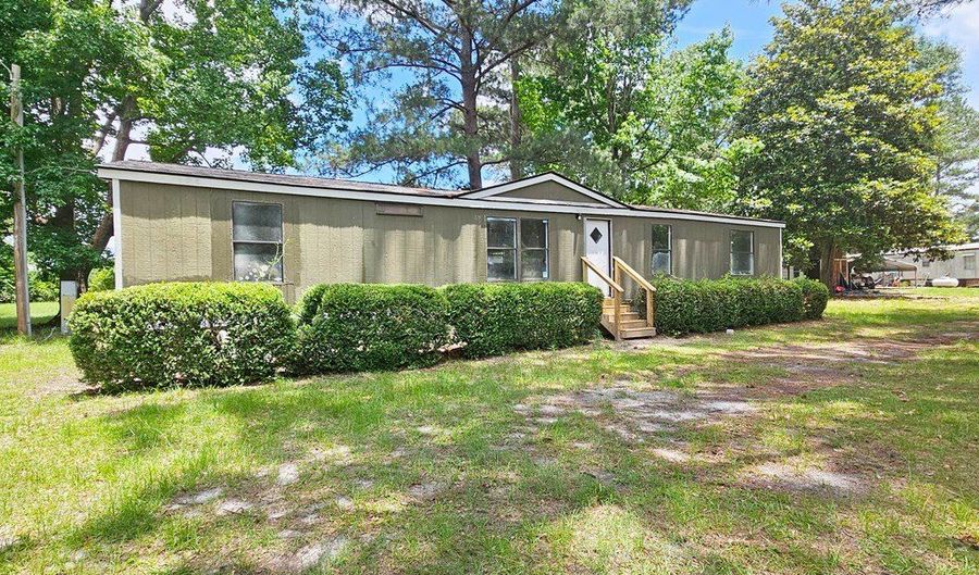 3102 RICH Ave, Albany, GA 31705 - 3 Beds, 2 Bath
