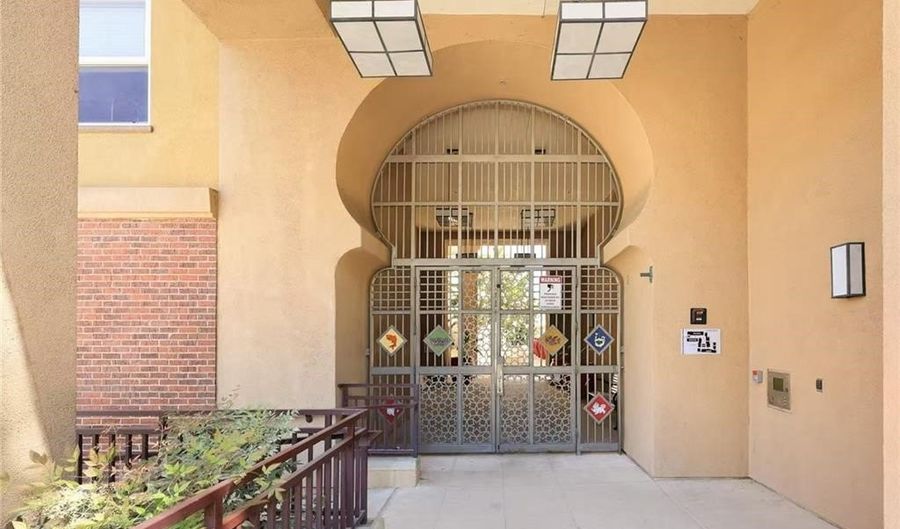 68 E Bay State St 3G, Alhambra, CA 91801 - 3 Beds, 3 Bath