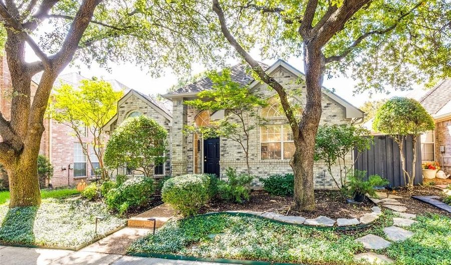 14819 Chancey St, Addison, TX 75001 - 3 Beds, 3 Bath