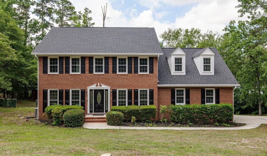 614 Lakeside W, Aiken, SC 29803 - 4 Beds, 3 Bath