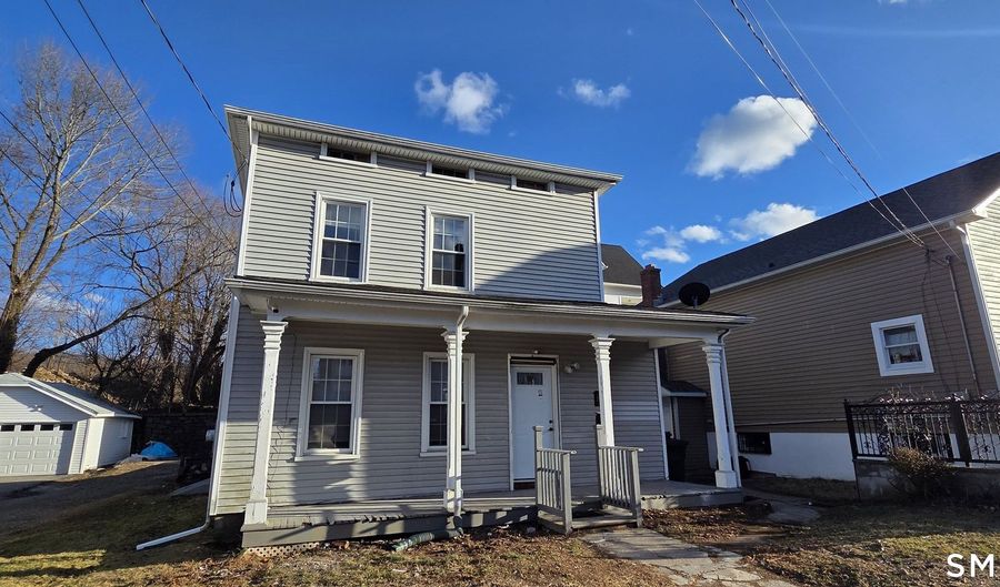 126 Tremont St A, Ansonia, CT 06401 - 2 Beds, 1 Bath