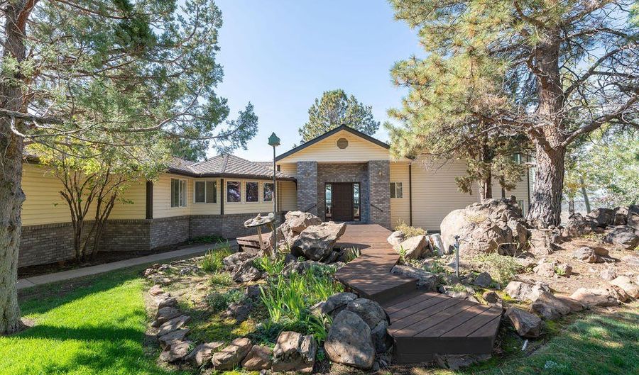59649 Okanagan Ln, Bend, OR 97702 - 3 Beds, 4 Bath