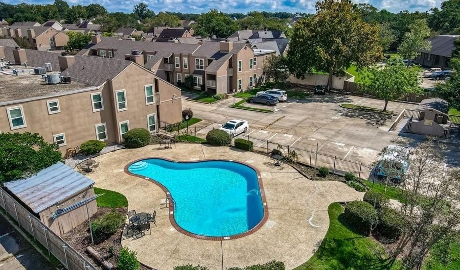 8155 Jefferson Hwy #1002, Baton Rouge, LA 70809 - 2 Beds, 2 Bath