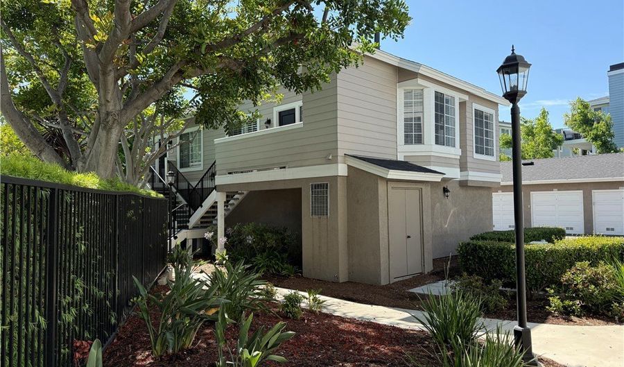 23412 Pacific Park Dr 36D, Aliso Viejo, CA 92656 - 1 Beds, 1 Bath