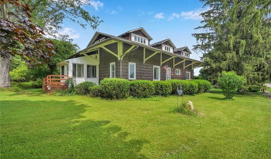 35 Whitney Ave, Amity, NY 14813 - 6 Beds, 2 Bath