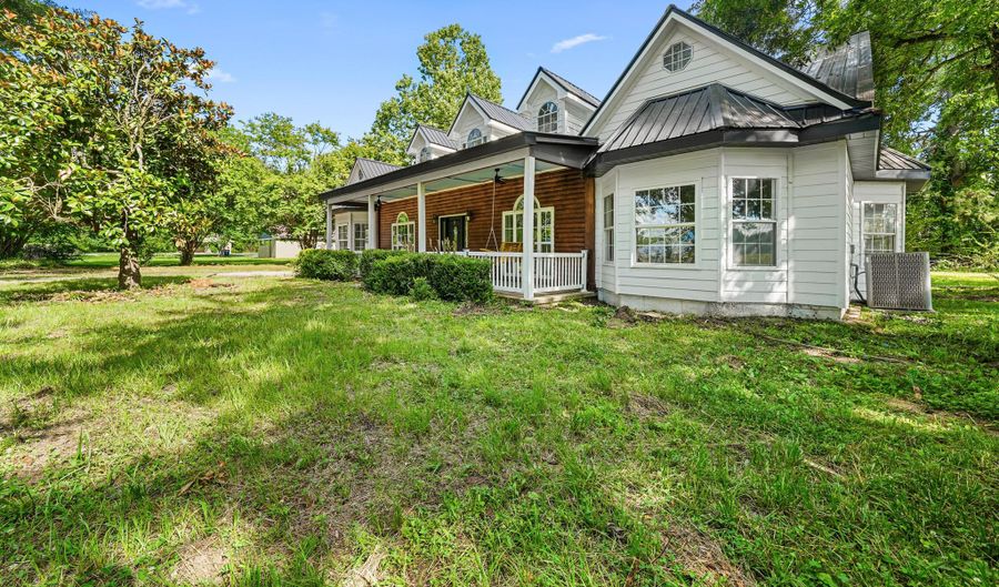 120 Ridge Ave, Ashland, MS 38603 - 4 Beds, 4 Bath