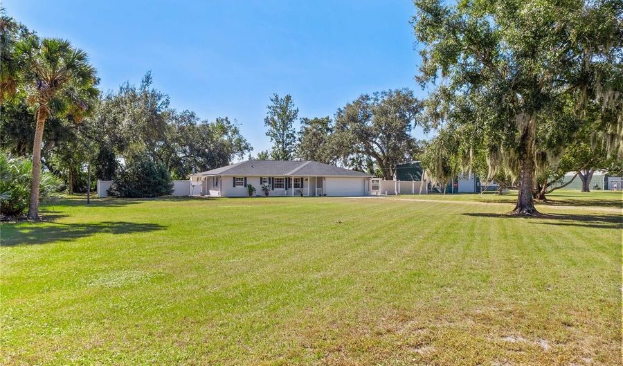 3411 NE DAVIS St, Arcadia, FL 34266 - 3 Beds, 3 Bath