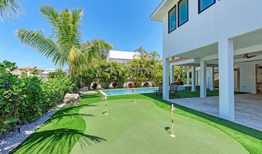 256 GLADIOLUS St, Anna Maria, FL 34216 - 4 Beds, 4 Bath
