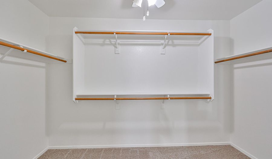 11626 W HOLLY St, Avondale, AZ 85392 - 3 Beds, 2 Bath