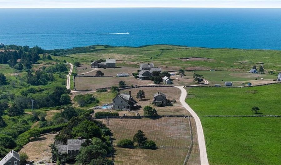 1328 Cooneymus Rd, Block Island, RI 02807 - 4 Beds, 5 Bath