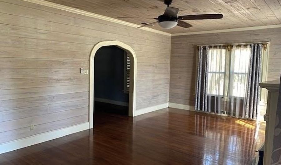 1702 Belmont Blvd, Abilene, TX 79602 - 3 Beds, 2 Bath