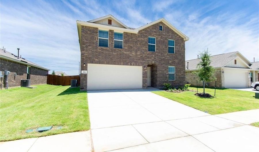 305 Laurenbrooke Dr, Anna, TX 75409 - 5 Beds, 3 Bath