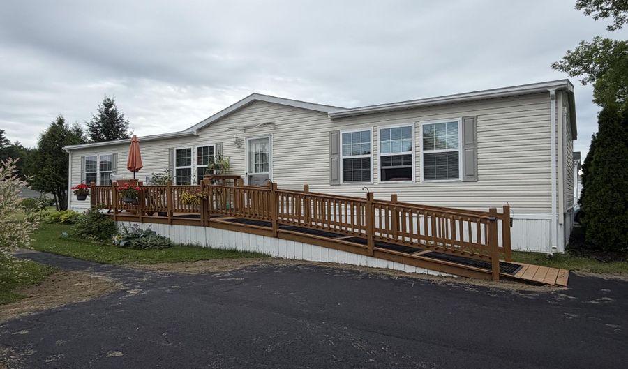 29 I St, Bangor, ME 04401 - 3 Beds, 2 Bath