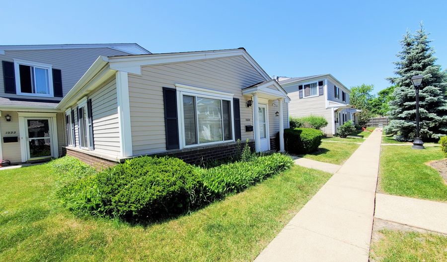 1024 COVE Dr 146A, Prospect Heights, IL 60070 - 2 Beds, 1 Bath