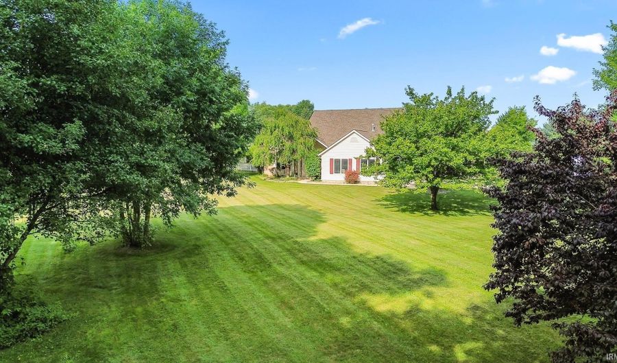 1331 N Finlandia Way, Albion, IN 46701 - 3 Beds, 3 Bath