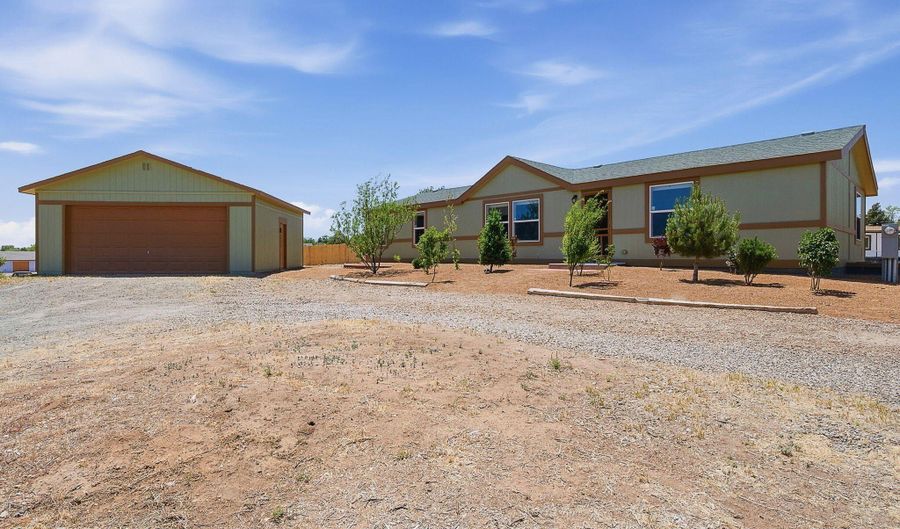 3420 N YUCCA Ln, Chino Valley, AZ 86323 - 3 Beds, 2 Bath