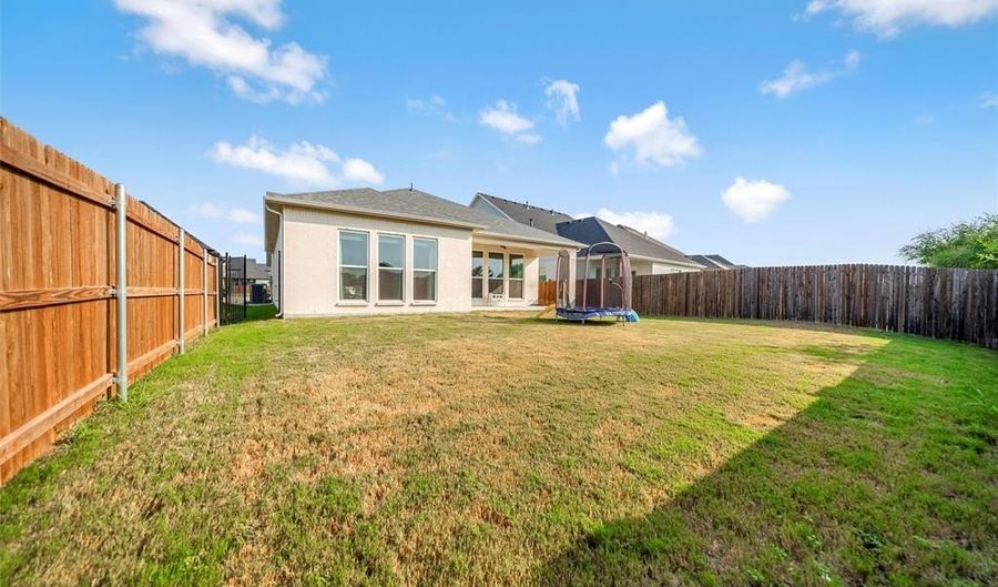 102 Observation Dr W, Aledo, TX 76008 - 3 Beds, 2 Bath