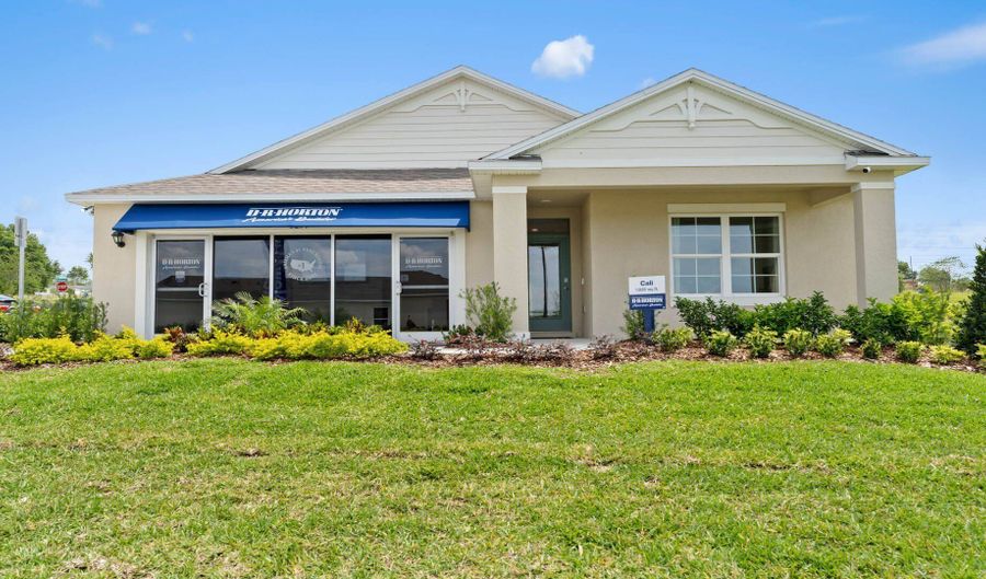 5876 Galloping Dr, Apopka, FL 32712 - 4 Beds, 2 Bath