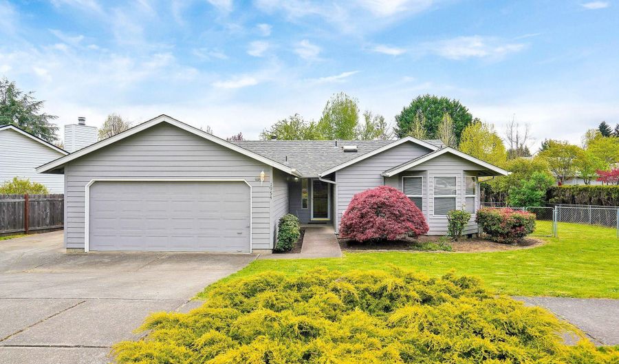 1954 Tanager Ave NW, Salem, OR 97304 - 3 Beds, 2 Bath