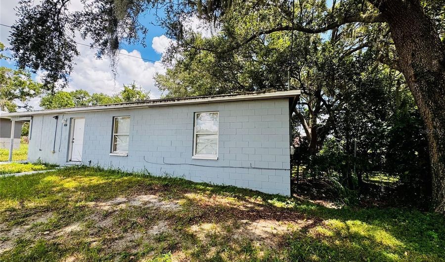 2927 DUDLEY Dr, Bartow, FL 33830 - 3 Beds, 2 Bath