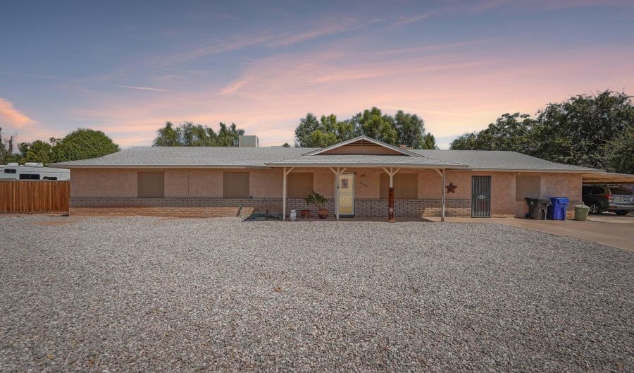 10520 W MULBERRY Dr, Avondale, AZ 85392 - 4 Beds, 2 Bath