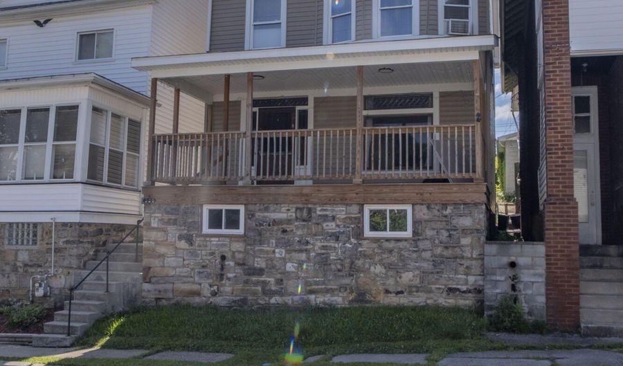 325 Bell Ave, Altoona, PA 16602 - 3 Beds, 1 Bath