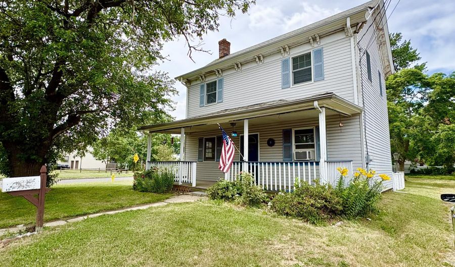 83 Avenue D, Atlantic Highlands, NJ 07716 - 3 Beds, 2 Bath