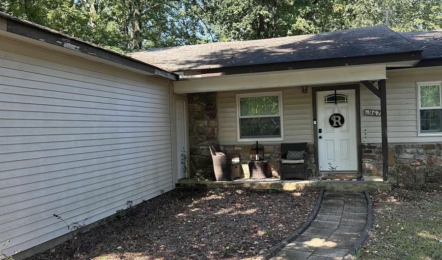 7967 CINDY Dr, Bryant, AR 72019 - 3 Beds, 2 Bath
