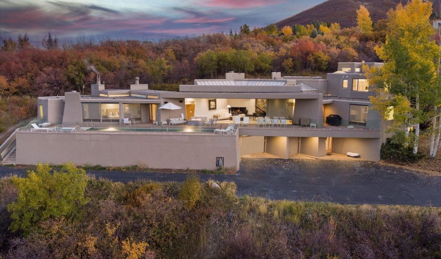 699 Eppley Dr, Aspen, CO 81611 - 7 Beds, 7 Bath