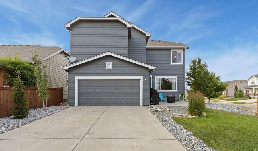 1501 Hollyberry St, Berthoud, CO 80513 - 5 Beds, 4 Bath