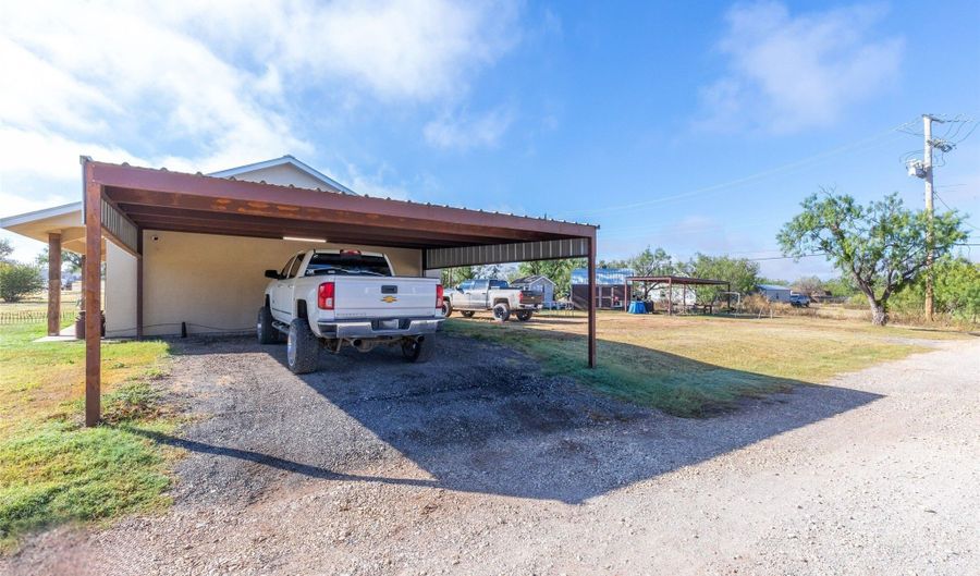 1502 Avenue N, Anson, TX 79501 - 3 Beds, 2 Bath