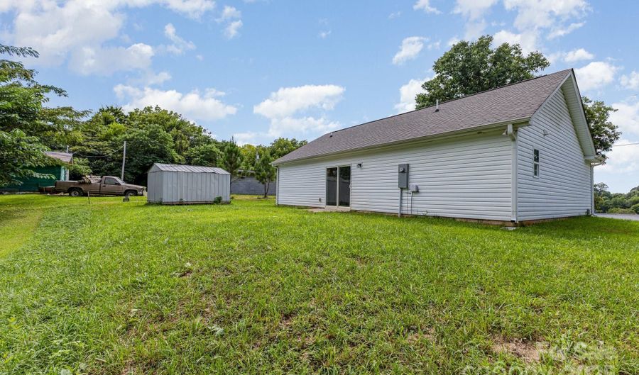 295 Colston St, Albemarle, NC 28001 - 3 Beds, 2 Bath