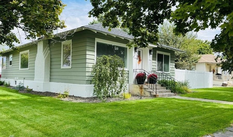 789 W Sexton, Blackfoot, ID 83221 - 3 Beds, 2 Bath