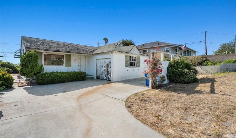 22623 Linda Dr, Torrance, CA 90505 - 3 Beds, 2 Bath