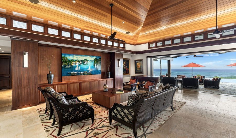 81-555 KAIUE St, Kealakekua, HI 96750 - 4 Beds, 6 Bath