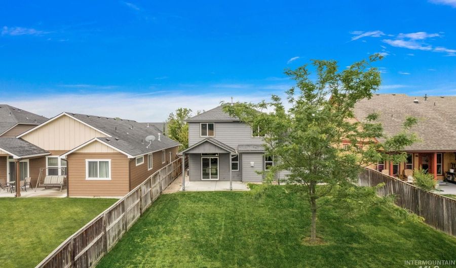 10130 W Brownstone Dr, Boise, ID 83709 - 4 Beds, 3 Bath