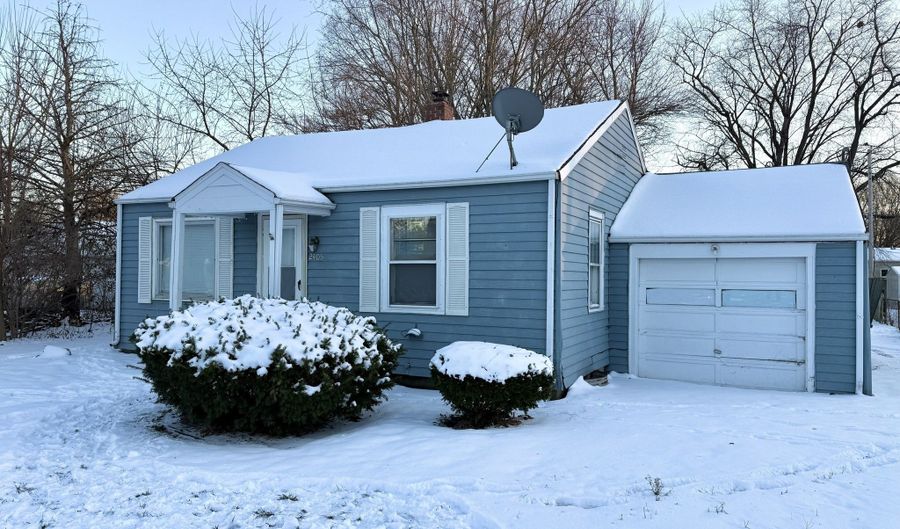 2405 E 3rd St, Anderson, IN 46012 - 2 Beds, 1 Bath