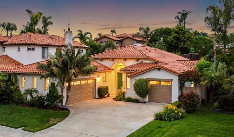 6660 Curlew Ter, Carlsbad, CA 92011 - 4 Beds, 3 Bath