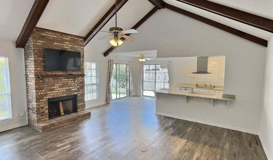 875 Laurelwood Dr, Biloxi, MS 39532 - 2 Beds, 2 Bath