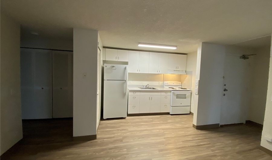 1436 Kewalo St 204, Honolulu, HI 96822 - 2 Beds, 2 Bath